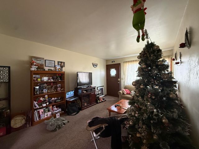 3305 Burlingame Avenue SW, Wyoming, MI 49519