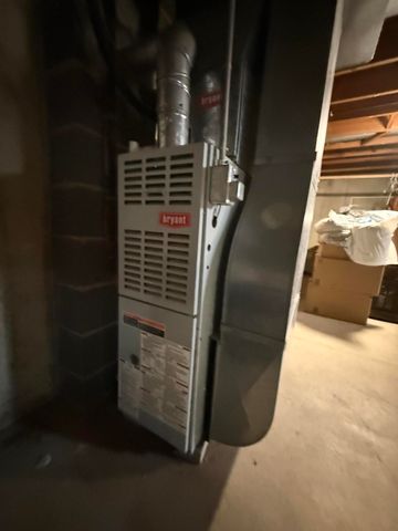 3305 Burlingame Avenue SW, Wyoming, MI 49519