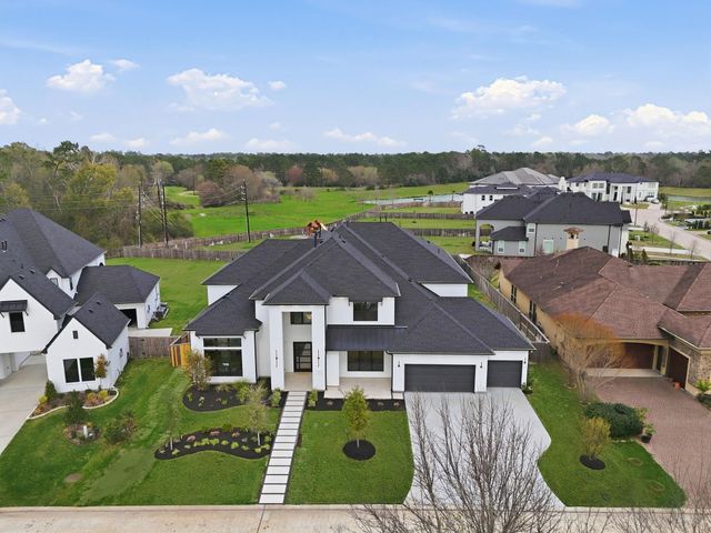 4906 Lagos Lagoon Court, Spring, TX 77389