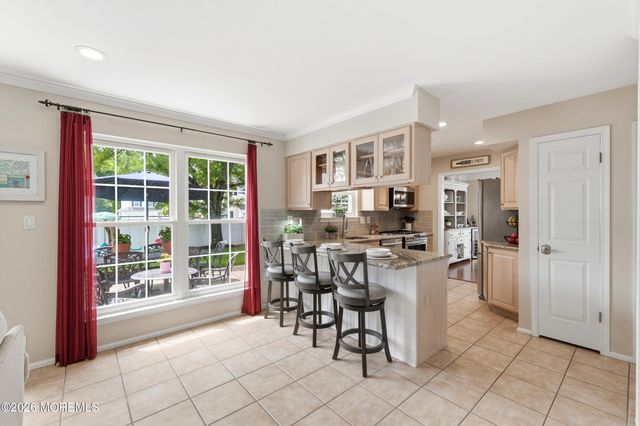 14 Polo Club Drive, Tinton Falls, NJ 07724