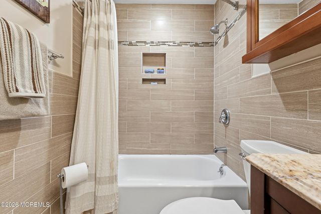 14 Polo Club Drive, Tinton Falls, NJ 07724