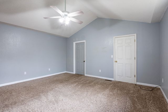 2 Polk Circle, Fort Oglethorpe, GA 30742