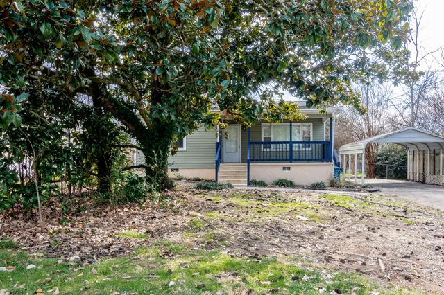 2 Polk Circle, Fort Oglethorpe, GA 30742