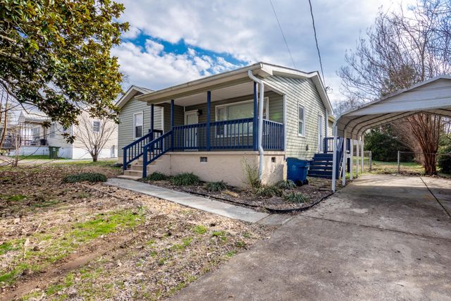 2 Polk Circle, Fort Oglethorpe, GA 30742