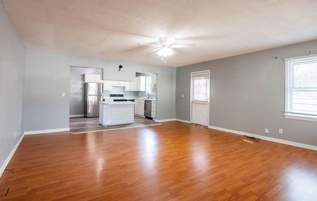 2 Polk Circle, Fort Oglethorpe, GA 30742