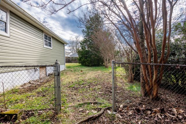 2 Polk Circle, Fort Oglethorpe, GA 30742