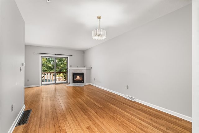 20 S 18th St, South Side, PA 15203