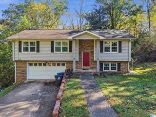 2375 MOUNTAIN OAKS LANE, Hoover, AL 35226