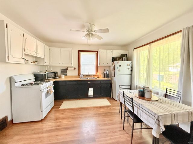 301 S Main Street, Jonesboro, IN 46938
