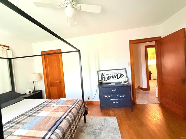 301 S Main Street, Jonesboro, IN 46938
