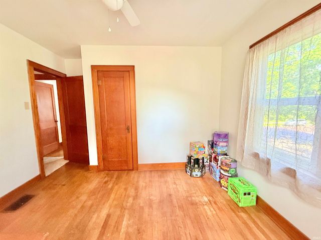 301 S Main Street, Jonesboro, IN 46938