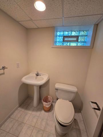 1828 Wren Drive, Munster, IN 46321