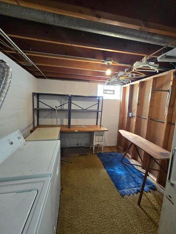 1828 Wren Drive, Munster, IN 46321