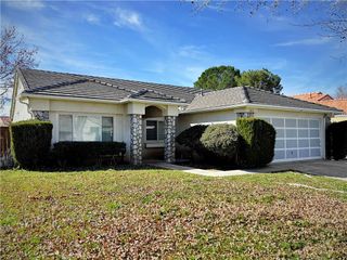 1816 Stratford, Lancaster, CA 93534