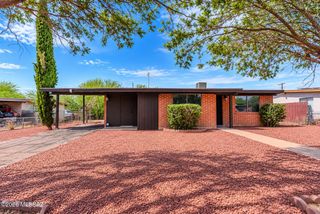 310 W Santa Luisa Street, Tucson, AZ 85706