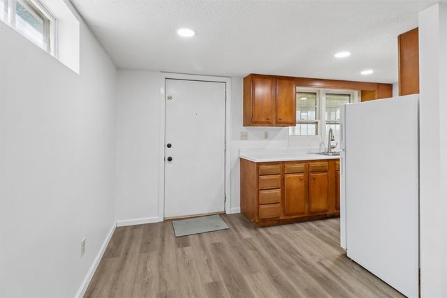 2926 Garden Ridge, Des Moines, IA 50310