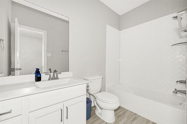 9711 Heavy Anchor Lane, Humble, TX 77396