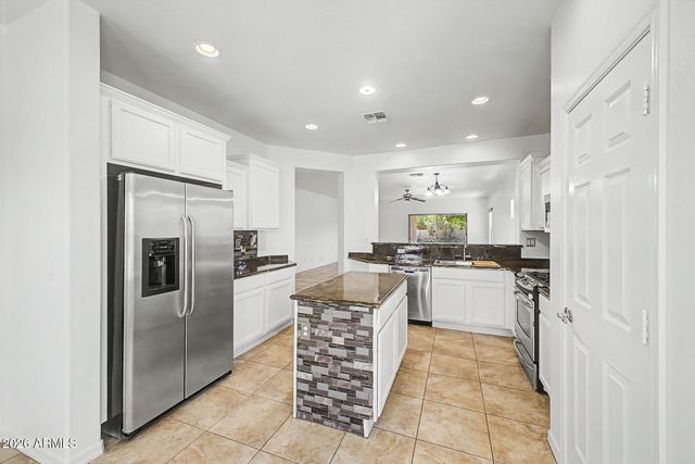 2515 W BROOKHART Way, Phoenix, AZ 85085