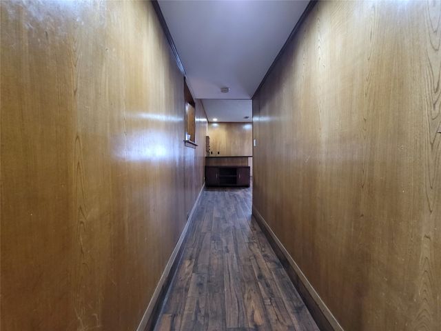 738 Hawthorne Lane, Grand Prairie, TX 75052