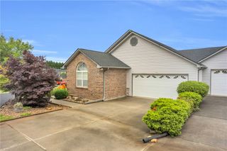 1314 Cobbs Glen Drive, Anderson, SC 29621
