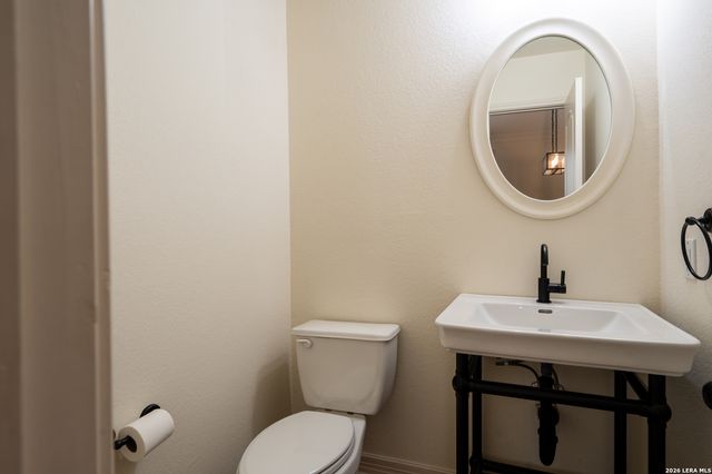 7815 HERMOSA HL, San Antonio, TX 78256
