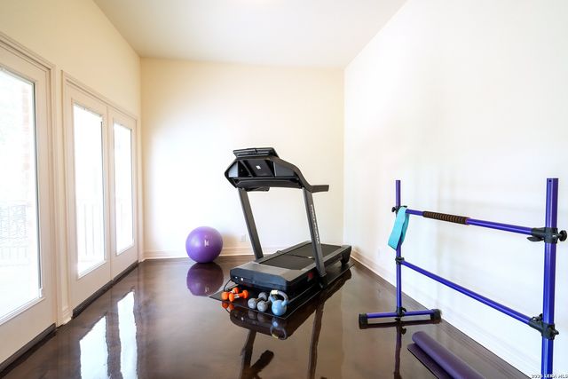 7815 HERMOSA HL, San Antonio, TX 78256