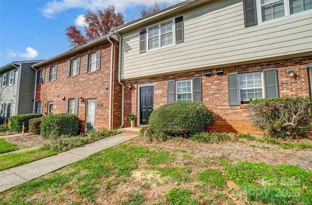 3109 Heathstead Place, Charlotte, NC 28210