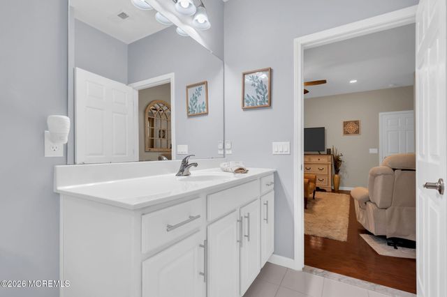 61 Woodview Drive, Whiting, NJ 08759