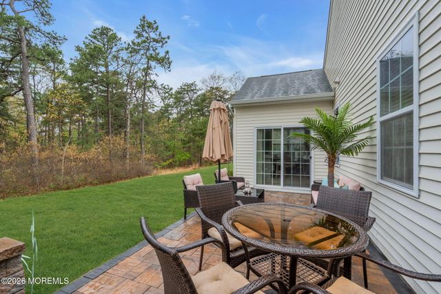 61 Woodview Drive, Whiting, NJ 08759