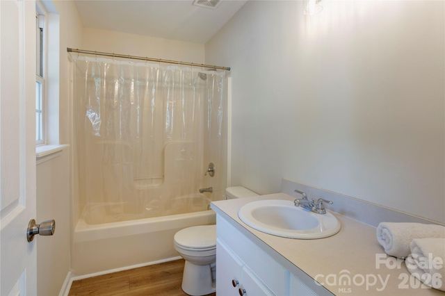 1209 Moss Acres Court, Kannapolis, NC 28081