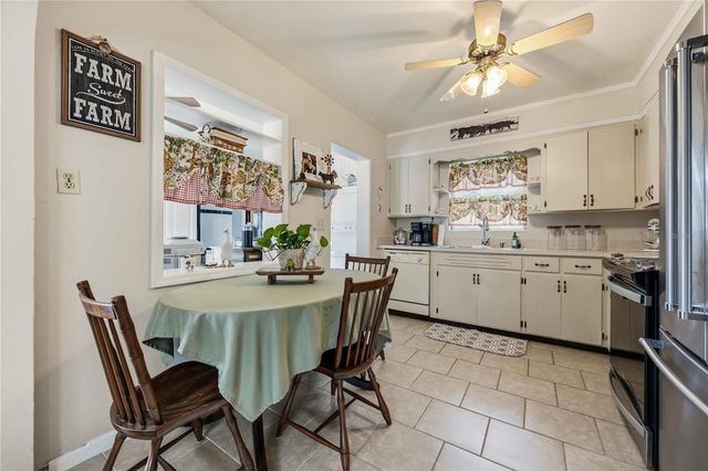 238 AVENUE F SE, Winter Haven, FL 33880