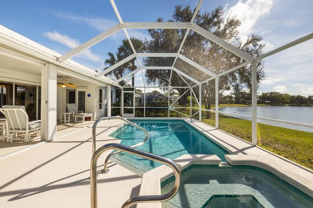 2368 SW Danforth Circle, Palm City, FL 34990