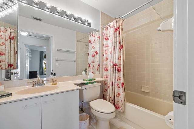 2368 SW Danforth Circle, Palm City, FL 34990