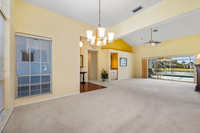 2368 SW Danforth Circle, Palm City, FL 34990