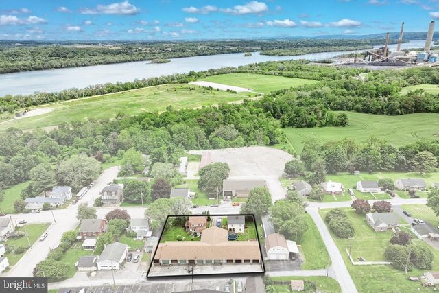 124, 126,128 AND REAR FALLSVIEW AVE, York Haven, PA 17370