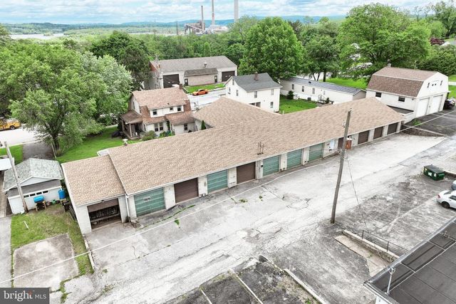 124, 126,128 AND REAR FALLSVIEW AVE, York Haven, PA 17370