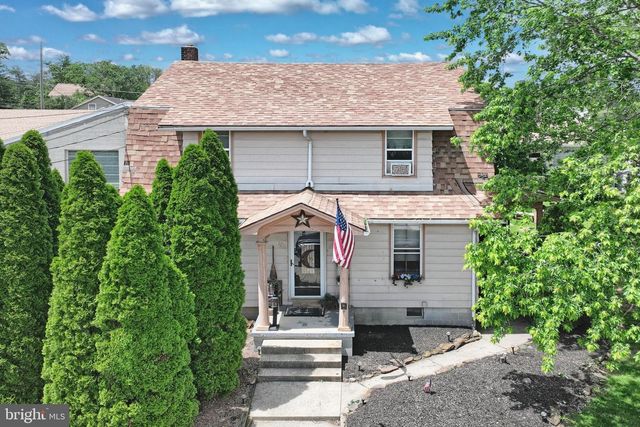 124, 126,128 AND REAR FALLSVIEW AVE, York Haven, PA 17370