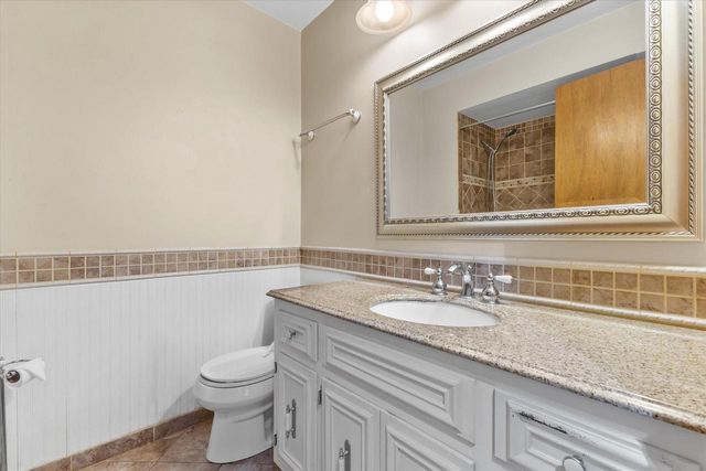 S77W22250 Eleanor STREET, Muskego, WI 53150