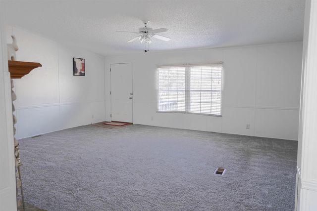 2765 THORPE DR, Mason, TN 38049