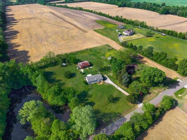 2765 THORPE DR, Mason, TN 38049