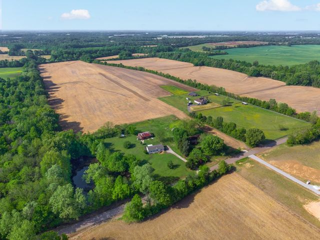 2765 THORPE DR, Mason, TN 38049