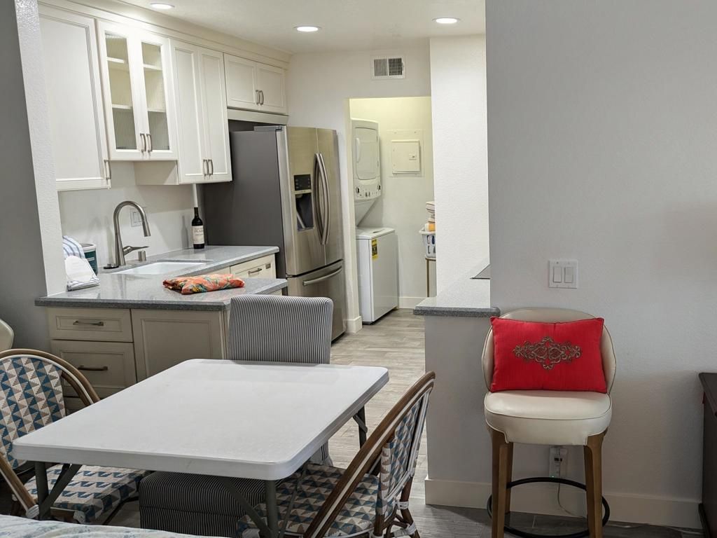 358 Villa Point, Newport Beach, CA 92660 — photo 3