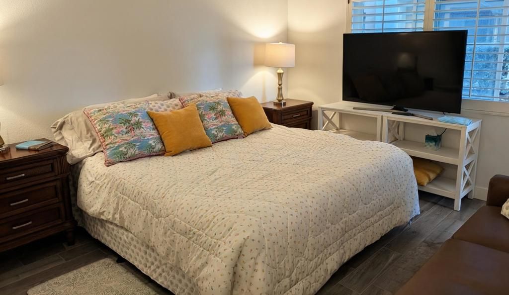 358 Villa Point, Newport Beach, CA 92660 — photo 5