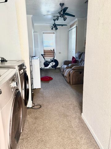 2109 S Moffet Avenue, Joplin, MO 64804