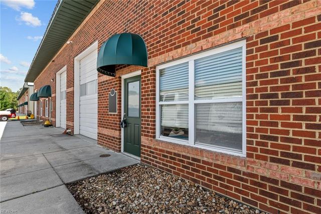316 Old York Hampton Hwy Ste D, Yorktown, VA 23692