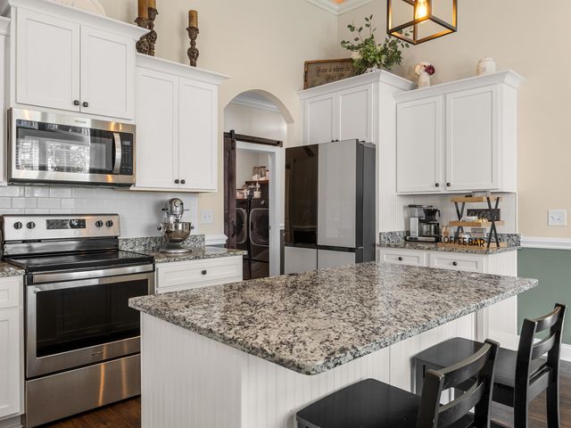 580 Canewood Lane, Campobello, SC 29322