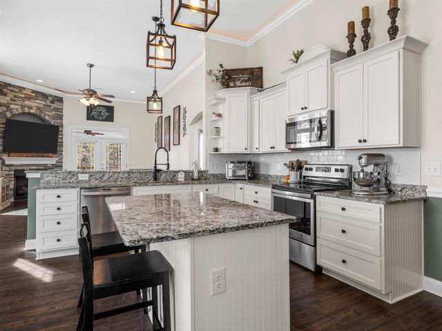 580 Canewood Lane, Campobello, SC 29322