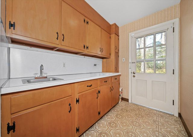 859 YORKLYN RD, Hockessin, DE 19707