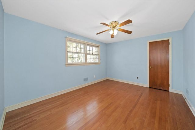 859 YORKLYN RD, Hockessin, DE 19707