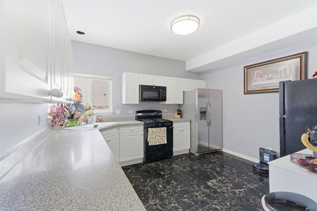 3805 Parkway Lane, Zion, IL 60099